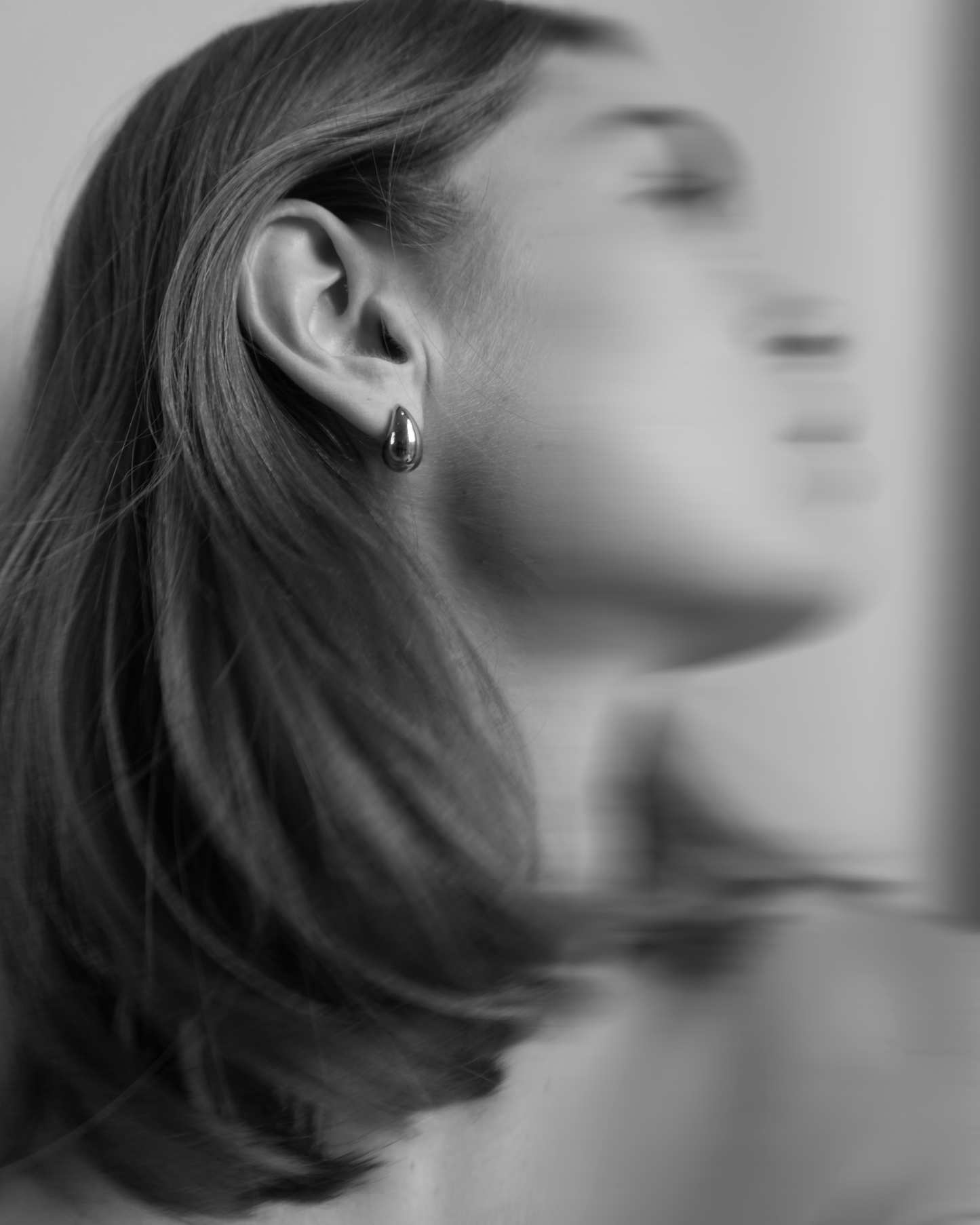 Cecilie Teardrop Stud