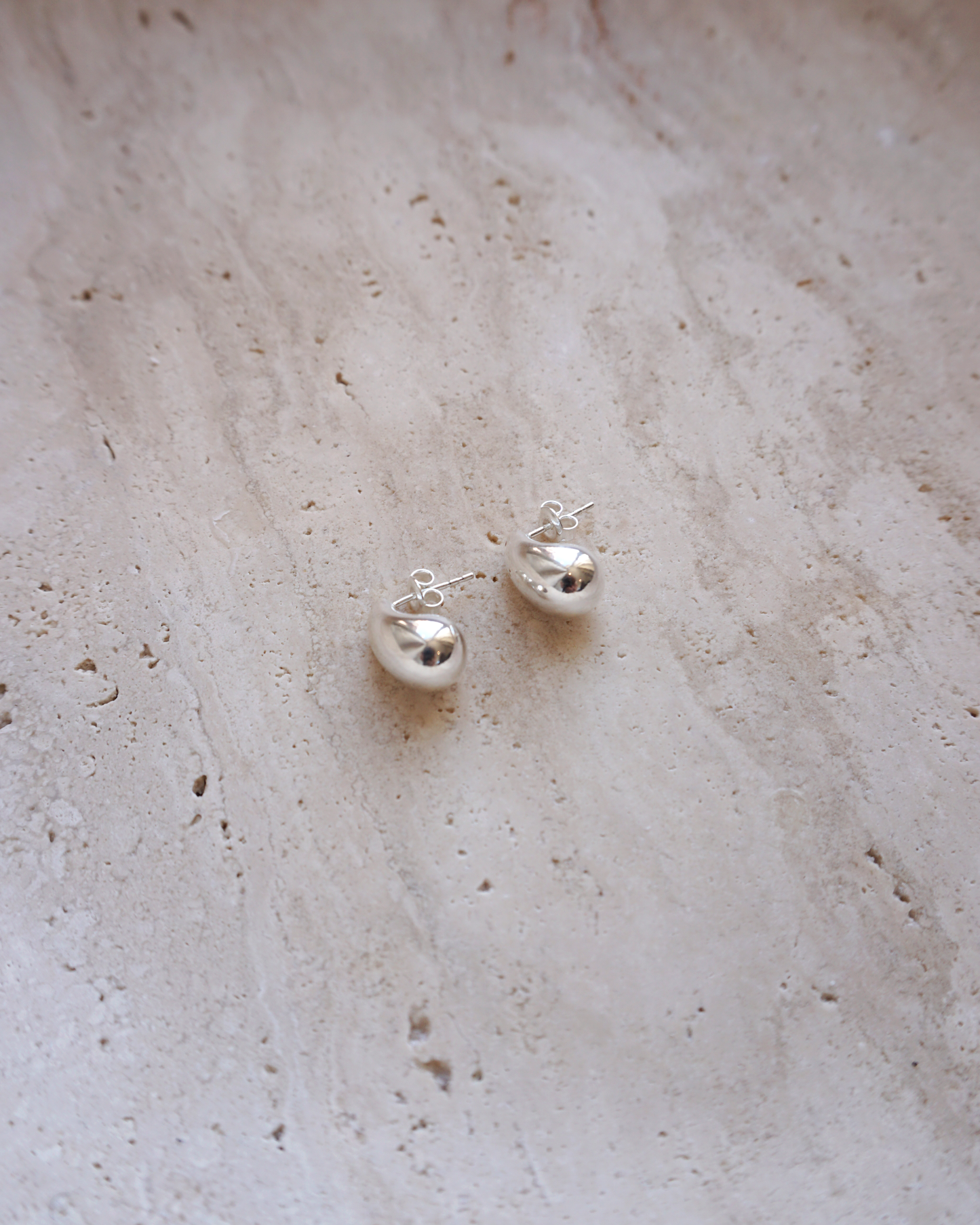 Cecilie Teardrop Stud